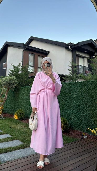 Wanda Yarasa Kol Elbise Şeker Pembe